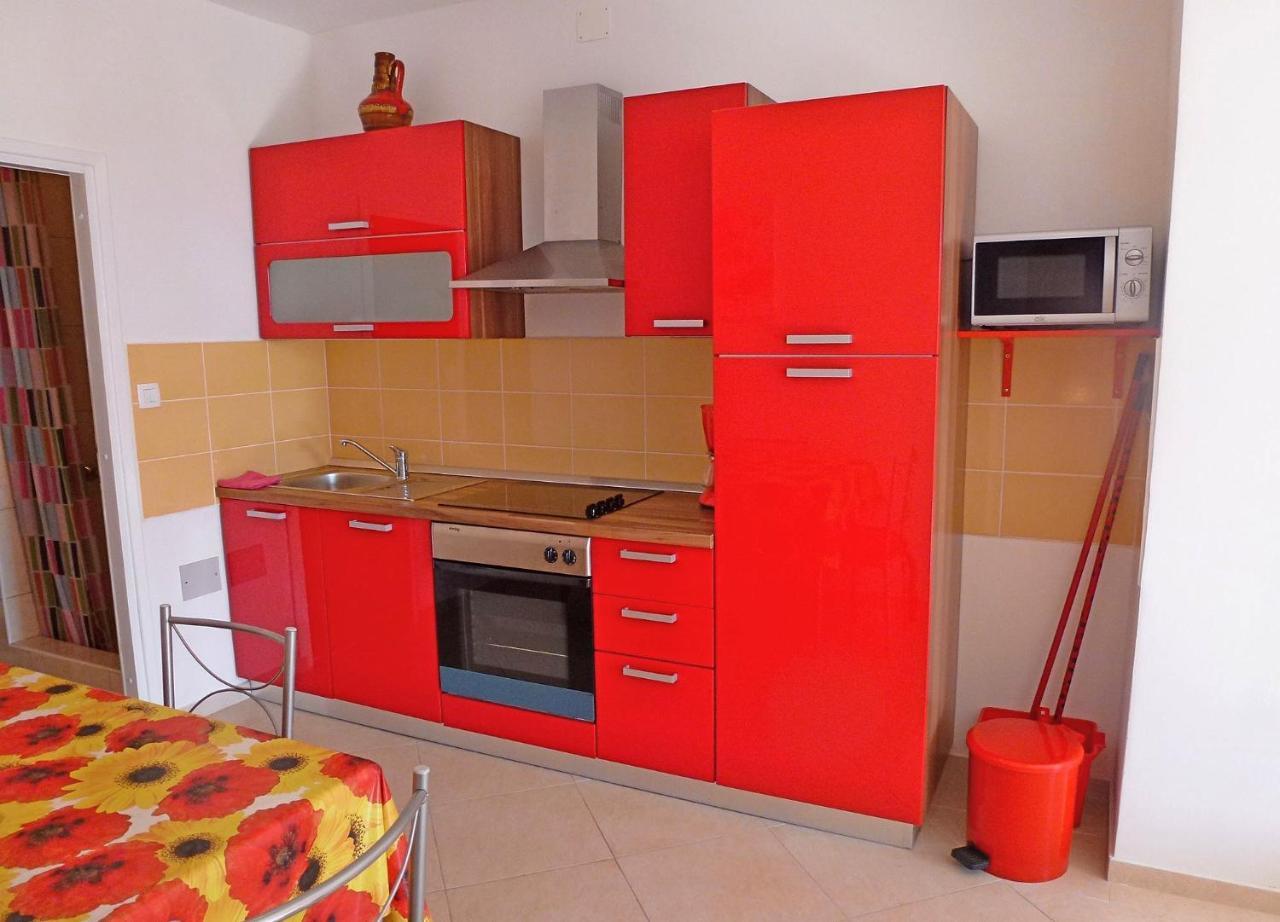 Apartment Blanka By El-Pi Tours Njivice Extérieur photo